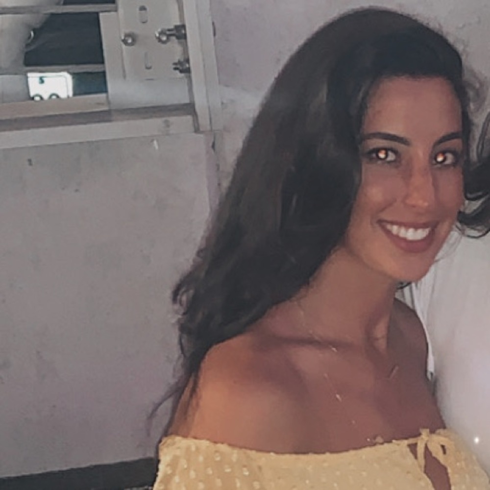 Meet your Posher, Valentina